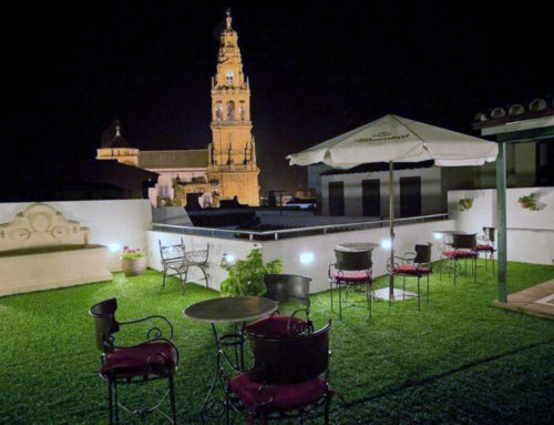 MAZABI formaliza la compra de un edificio de uso hotelero en Córdoba